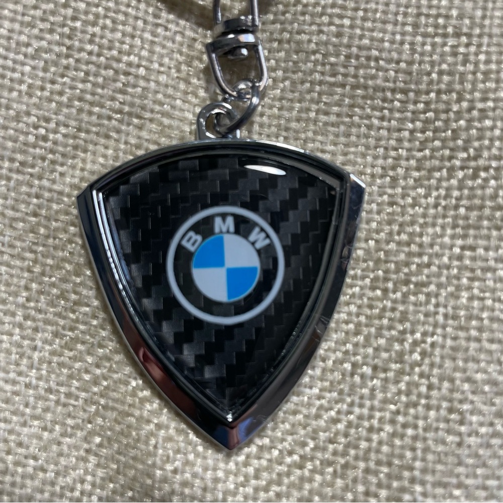 BMW Black and Silver Key Chen